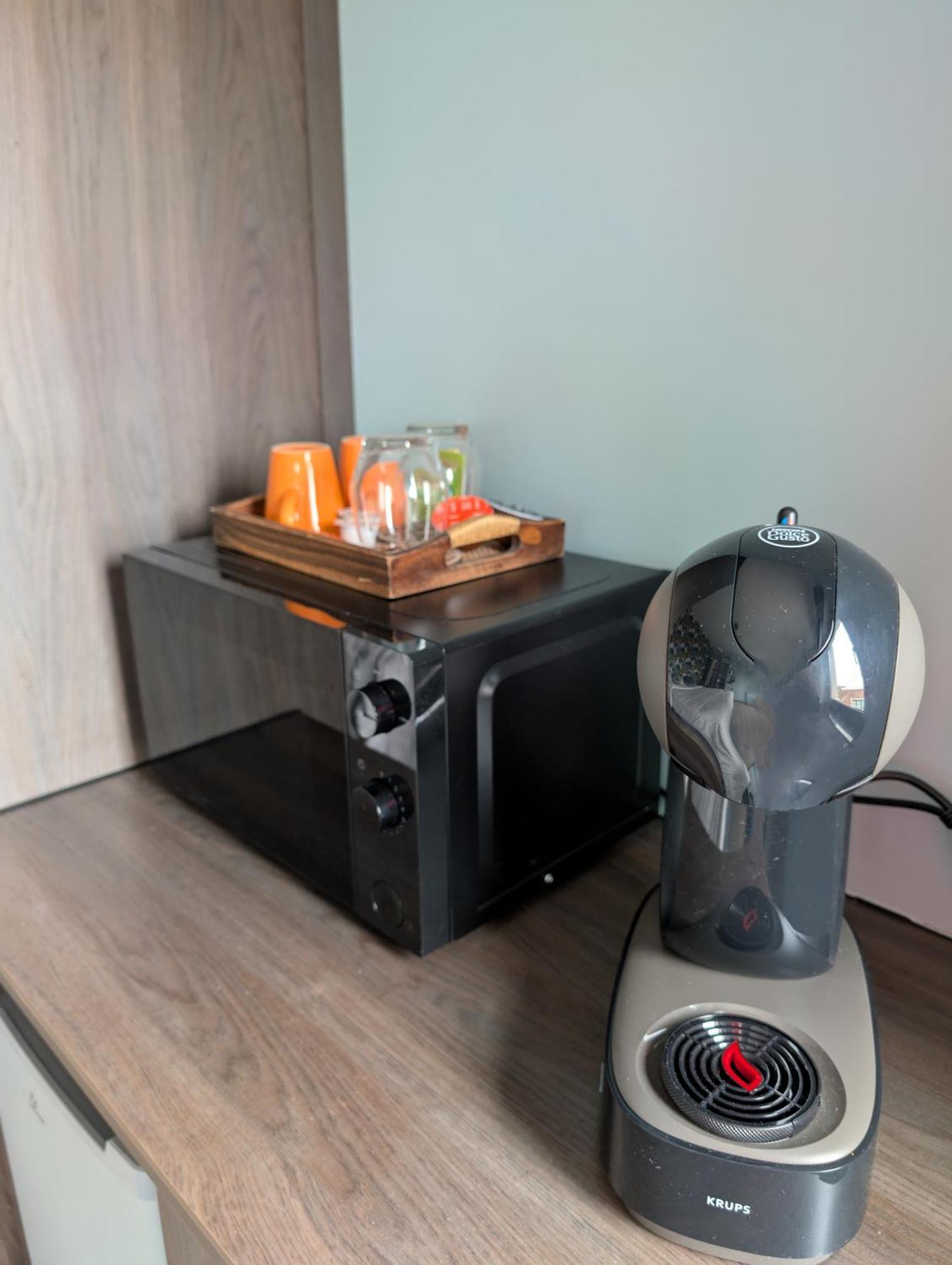 A Fleur De Couette Hotel Auvelais ภายนอก รูปภาพ